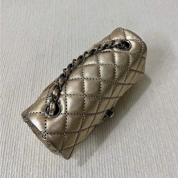 ‼️SOLD‼️Limited edition Gold classic mini8 - Picture 8 of 17